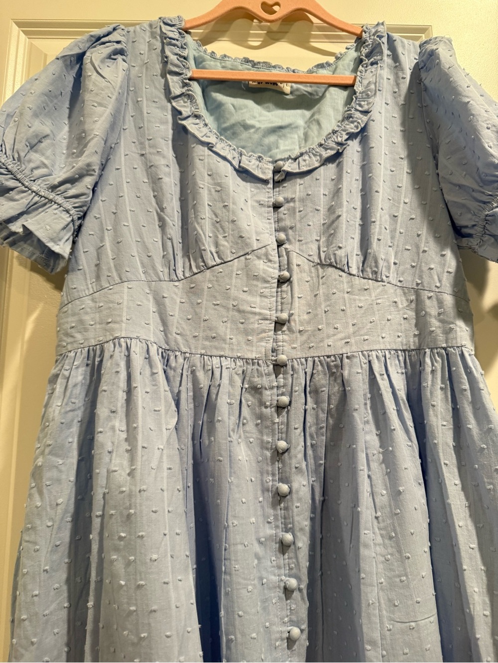 Beautiful Light Blue Puff-Sleeve Button-Front Maxi Dress - Picture 11 of 13